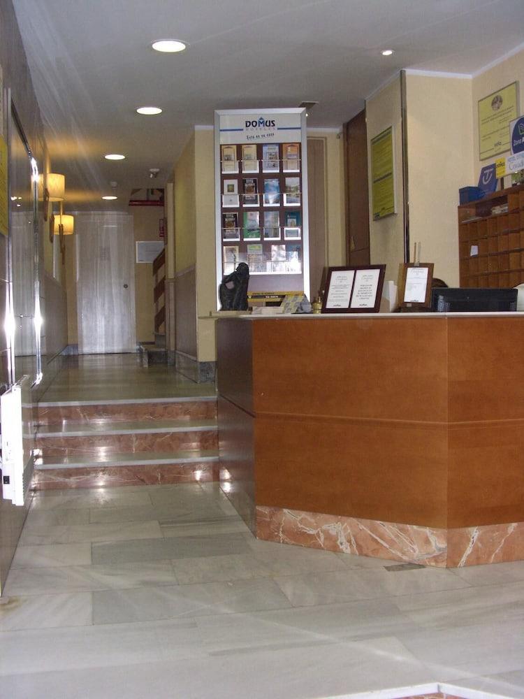 City Express Covadonga Oviedo Exterior photo